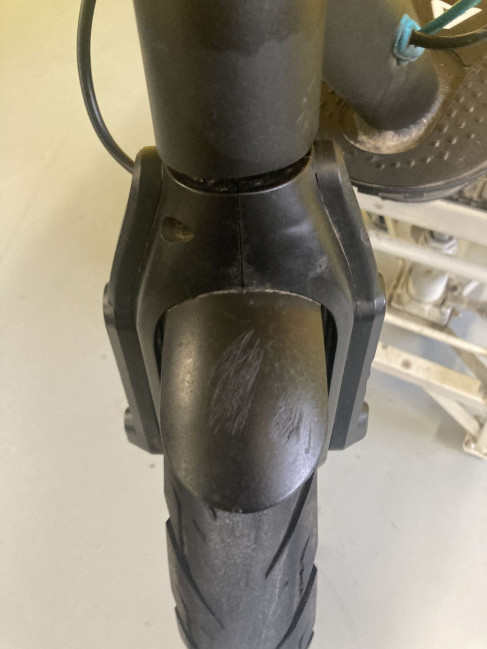 LAMAX E-Scooter S11600 -ridden for 911 km