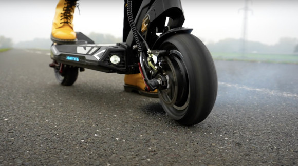 Recensione del Bluetran Lightning: Può stupire con la velocità della luce